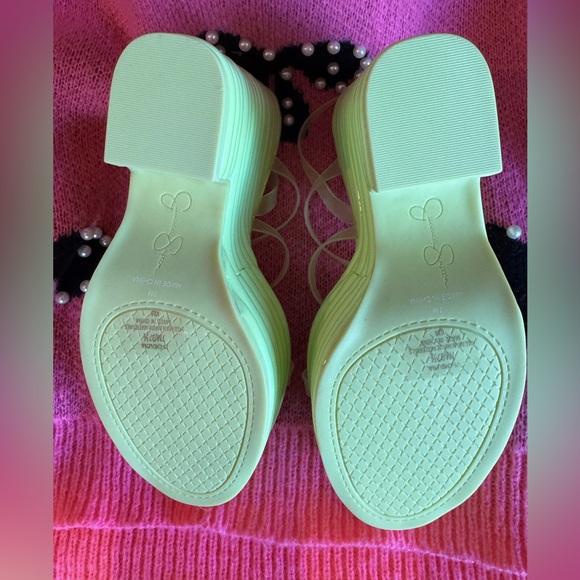 Jessica Simpson Neon Green Platform Sandals green Straps Size 7 NWOT - Picture 6 of 11